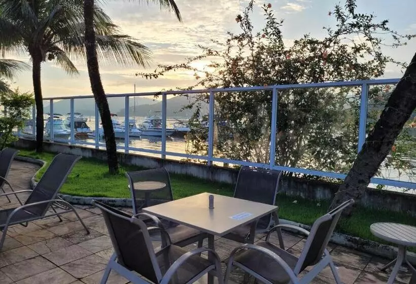 Apart Hotel Mont Blanc Itacuruçá