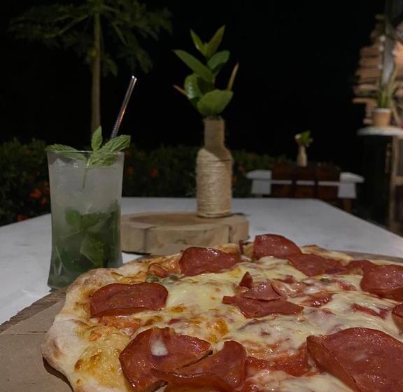 تختخواب و صبحانه Bonita Hostel