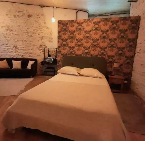 Aamiaismajoitus (B&B) Chamade En Beaujolais