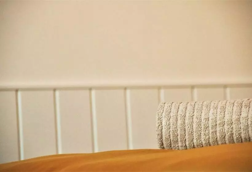 Aamiaismajoitus (B&B) Herenhuis1919