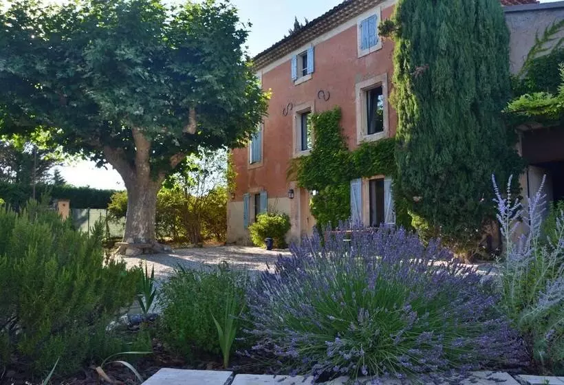 Aamiaismajoitus (B&B) La Bastide Des Lavandières