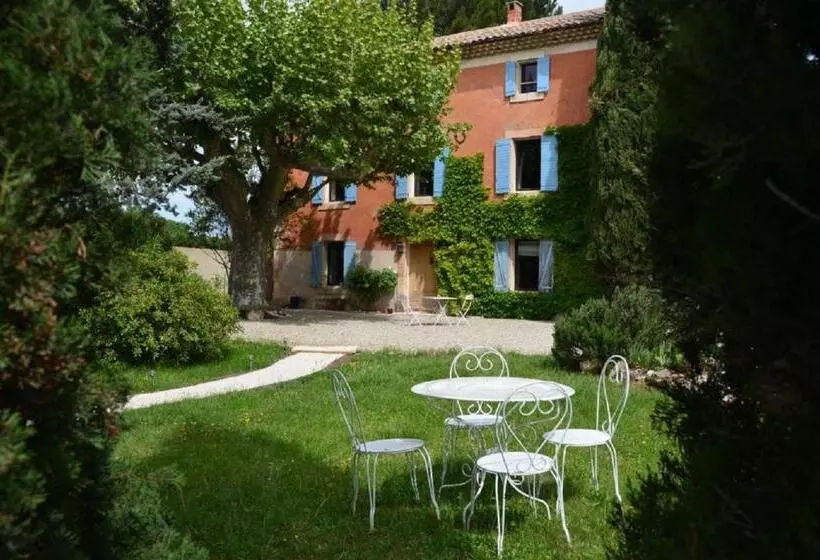 Aamiaismajoitus (B&B) La Bastide Des Lavandières