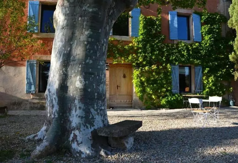 Aamiaismajoitus (B&B) La Bastide Des Lavandières