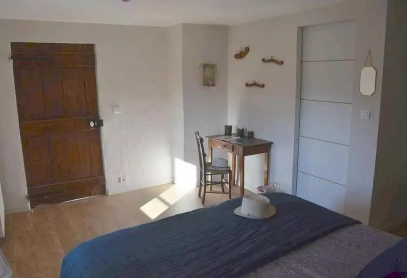 Aamiaismajoitus (B&B) La Bastide Des Lavandières