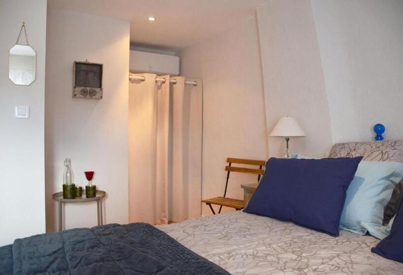 مبيت وإفطار La Bastide Des Lavandières