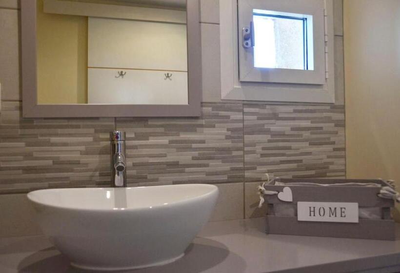 مبيت وإفطار La Bastide Des Lavandières