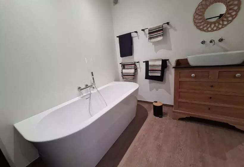 Aamiaismajoitus (B&B) Le Clos Des Brumes