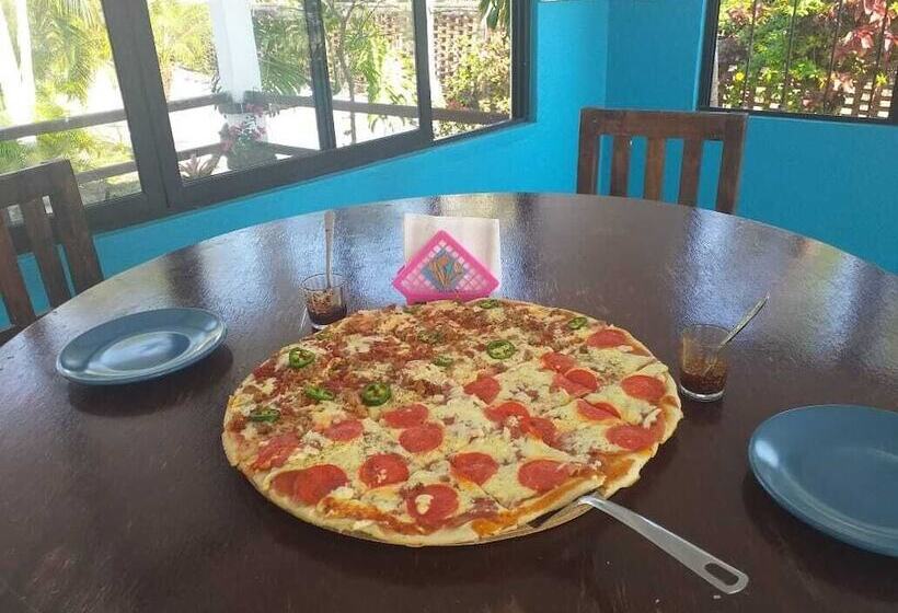 فندق Costa Belle