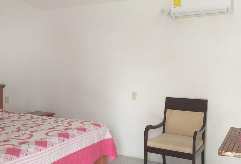 فندق Costa Belle