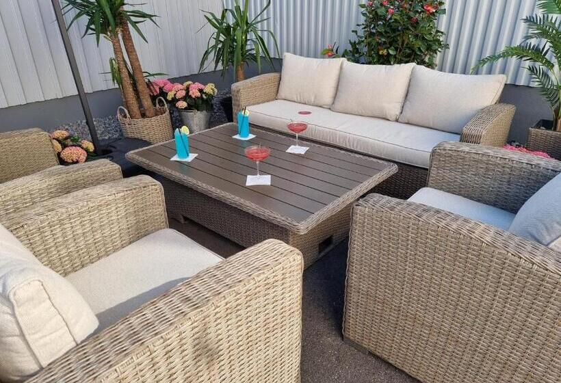 בית מלון כפרי L Gästis Tierp