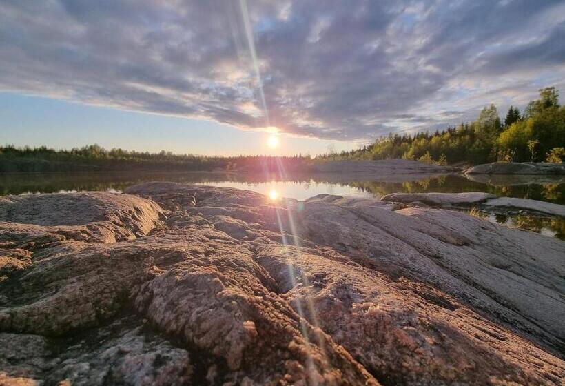 בית מלון כפרי L Gästis Tierp