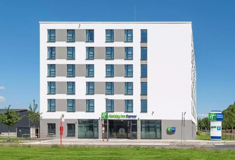 Hotelli Holiday Inn Express   Krefeld   Dusseldorf, An Ihg