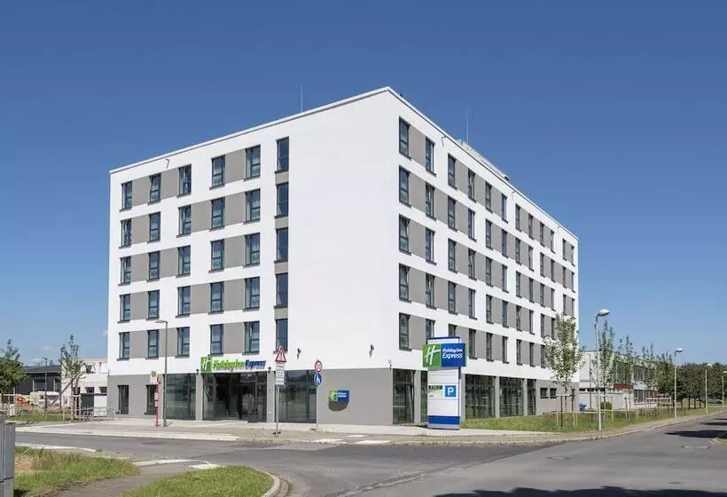 Hotelli Holiday Inn Express   Krefeld   Dusseldorf, An Ihg