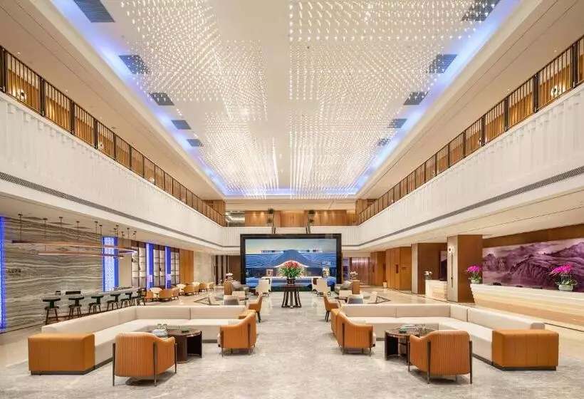 ホテル La Quinta By Wyndham Weifang South