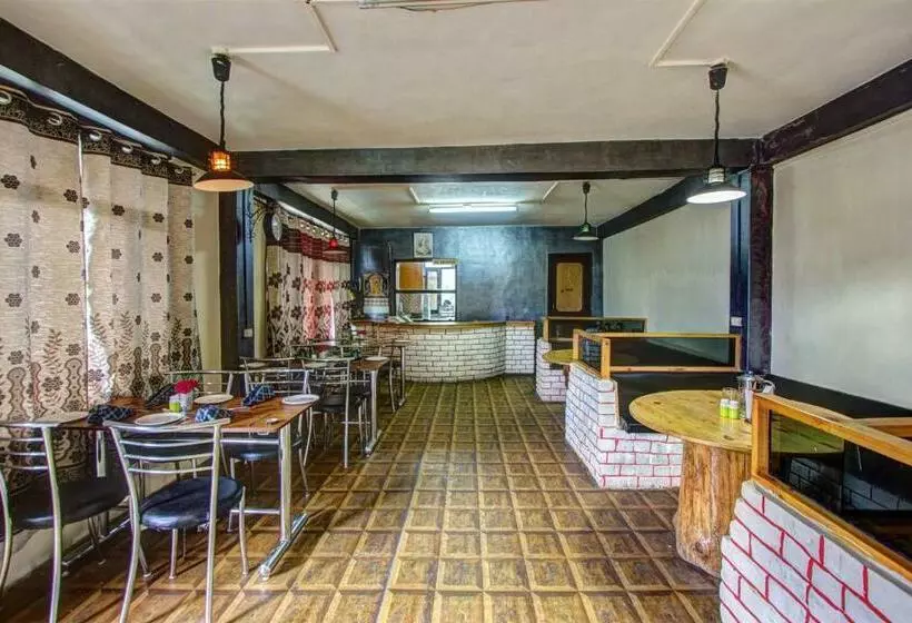 ホテル Mahadev Cottage Manali