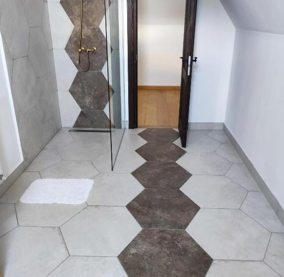 Hotel Ograda Bunicilor