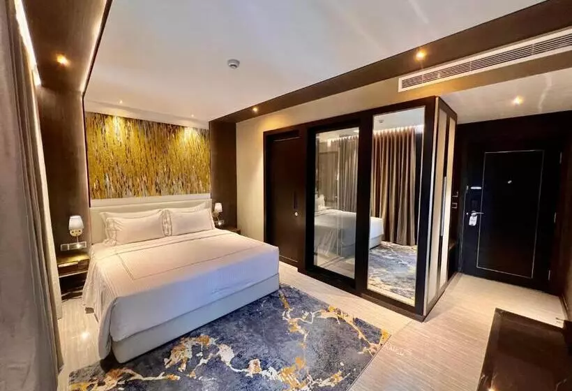 هتل Zest Metropole