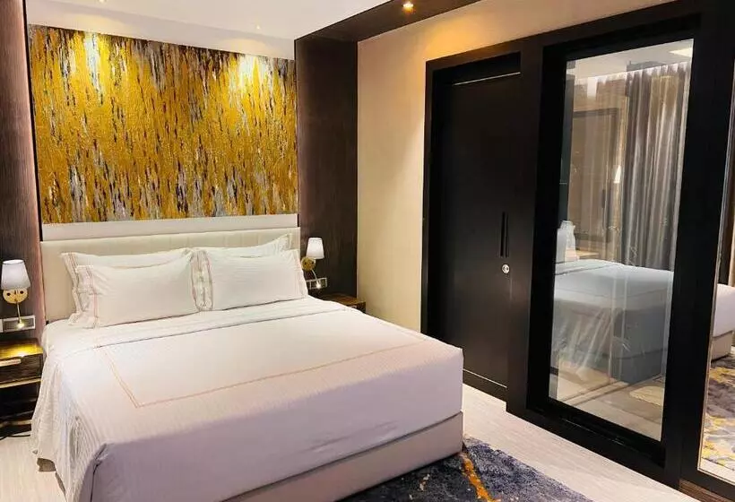 هتل Zest Metropole