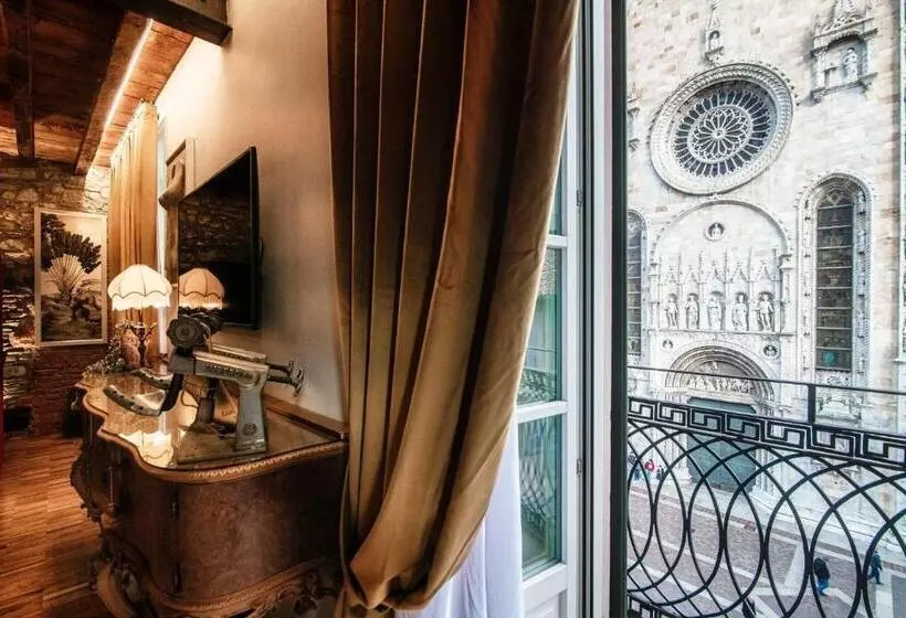 پانسیون Aurum   Como Luxury Suites