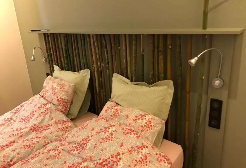 ペンション Clos Des Poulies