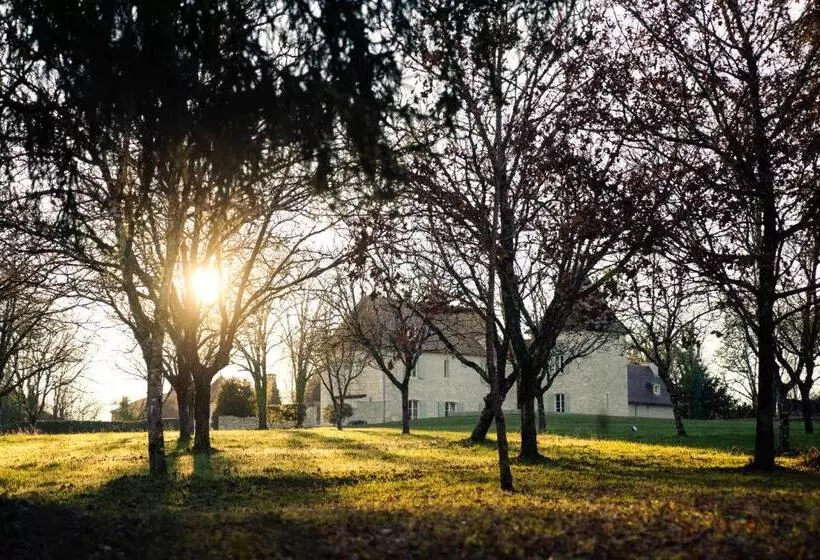 Majatalo Domaine Truffier Du Grand Merlhiot