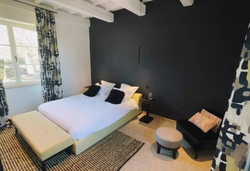 Majatalo Domaine Truffier Du Grand Merlhiot