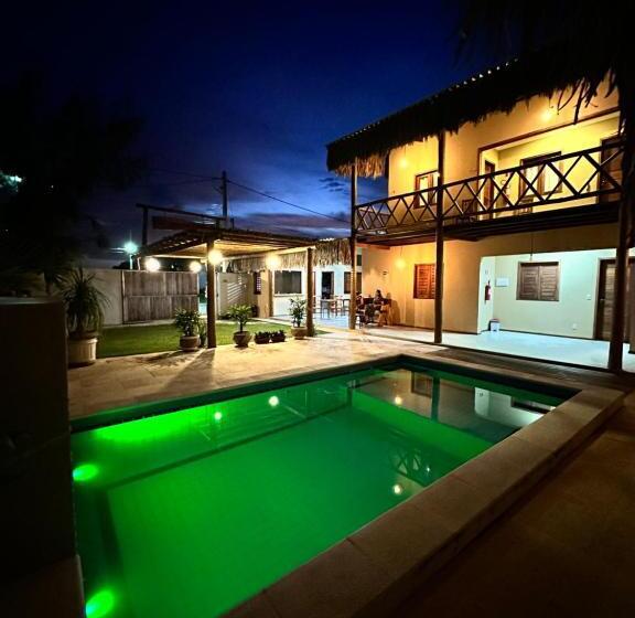 Pensjonat Pousada Canaã Icaraizinho