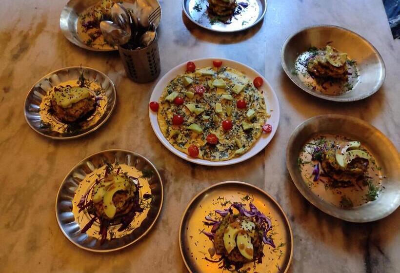 Majatalo Tantraloka Retreat Centre