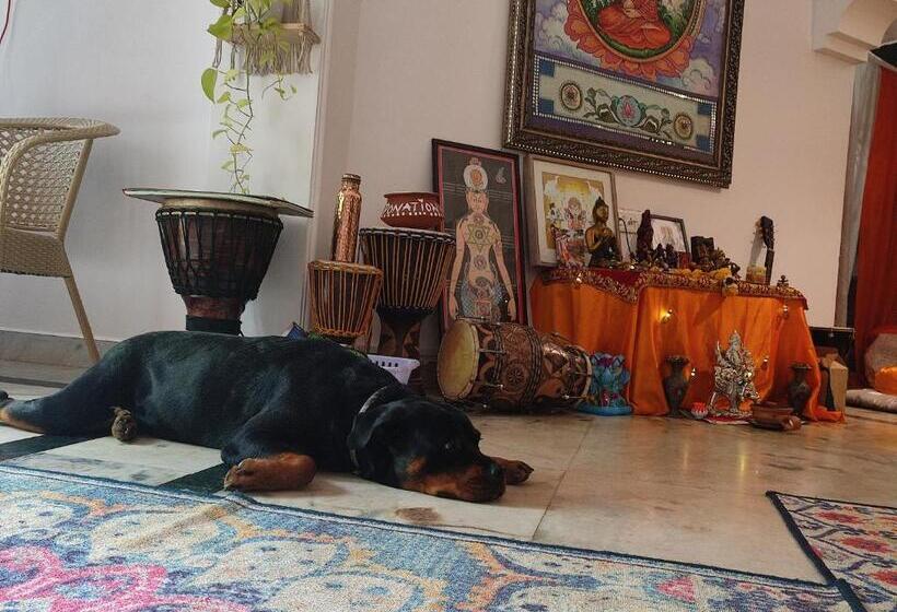 Majatalo Tantraloka Retreat Centre