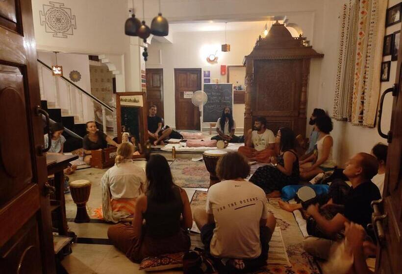 Majatalo Tantraloka Retreat Centre