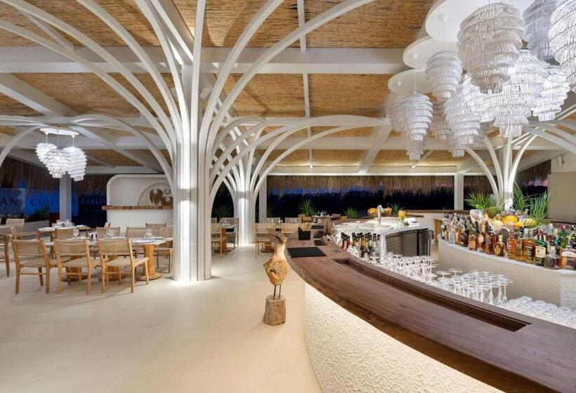 استراحتگاه Cullinan Belek