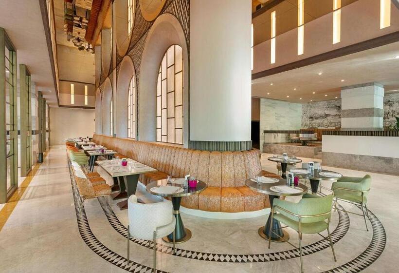 استراحتگاه Cullinan Belek