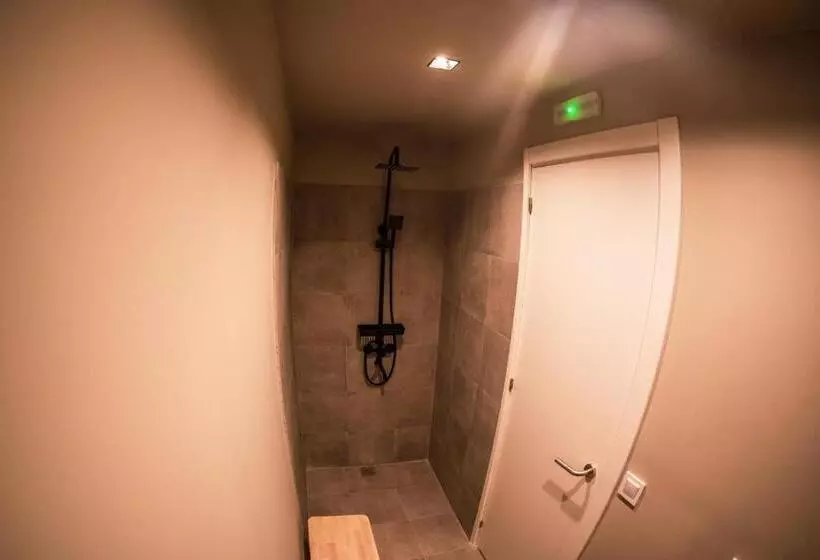 Sierra Nevada Hostel