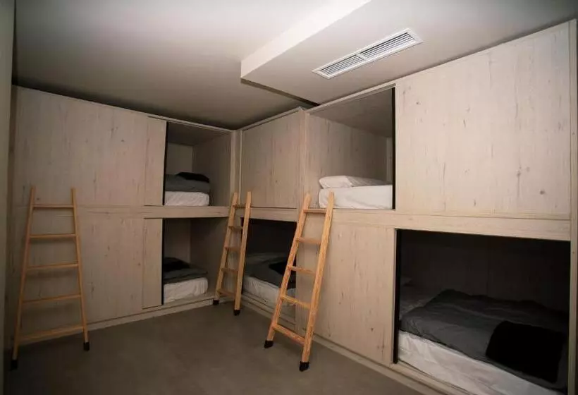 Sierra Nevada Hostel