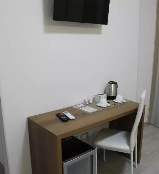 Zaro Suites B&b