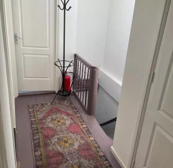 ベッドアンドブレックファースト Cozy Pijp Apartment Amsterdam
