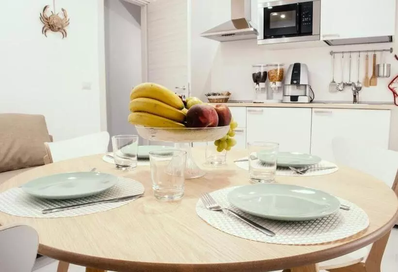 ベッドアンドブレックファースト Levante Apartment