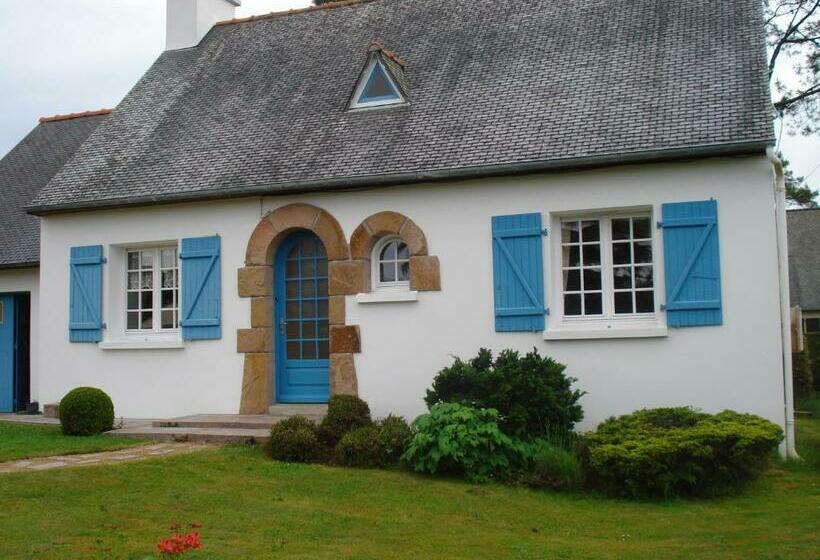 تختخواب و صبحانه Moulin De La Lande