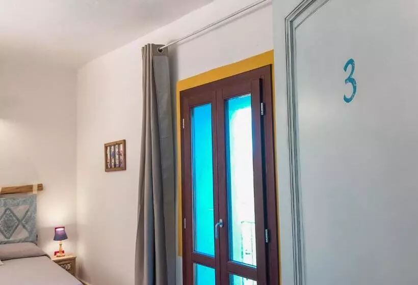 Aamiaismajoitus (B&B) Panoramics Fora E   Muros With Sea View Common Terrace , Ammentos Posada