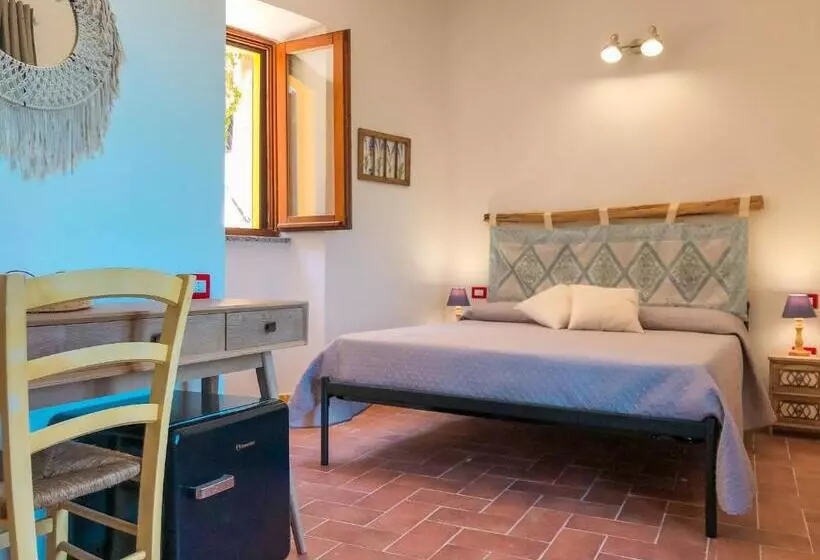 Aamiaismajoitus (B&B) Panoramics Fora E   Muros With Sea View Common Terrace , Ammentos Posada