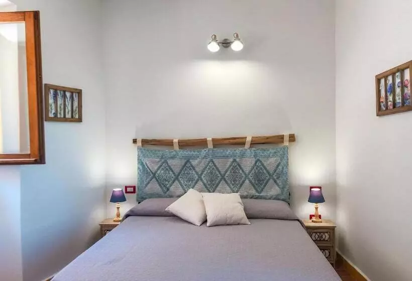 Aamiaismajoitus (B&B) Panoramics Fora E   Muros With Sea View Common Terrace , Ammentos Posada