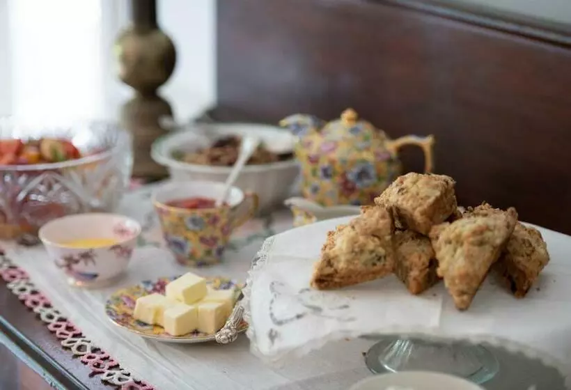 Aamiaismajoitus (B&B) Twiningretreat
