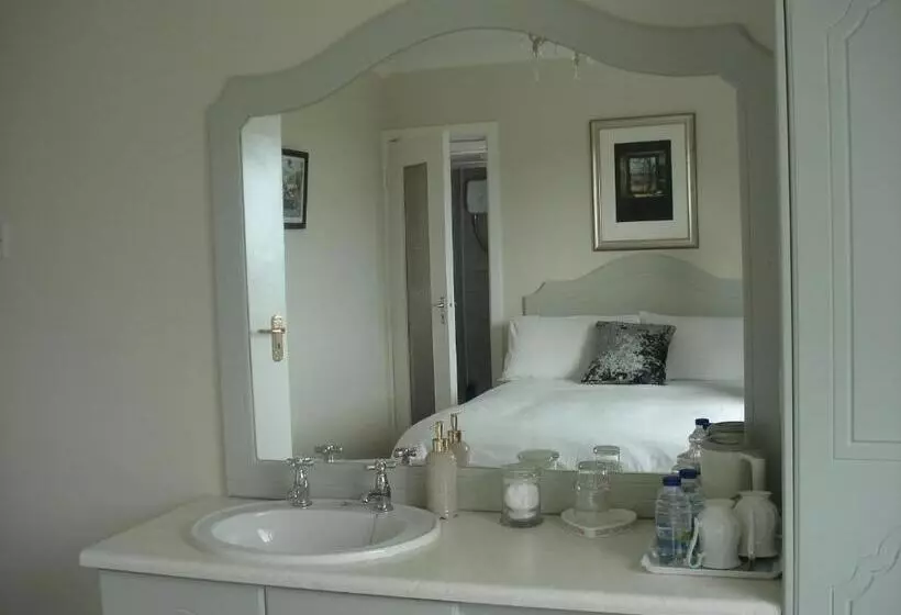 Edenvale Bed & Breakfast