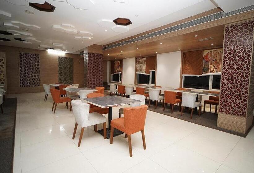 Hotel Amora Rajnandgaon