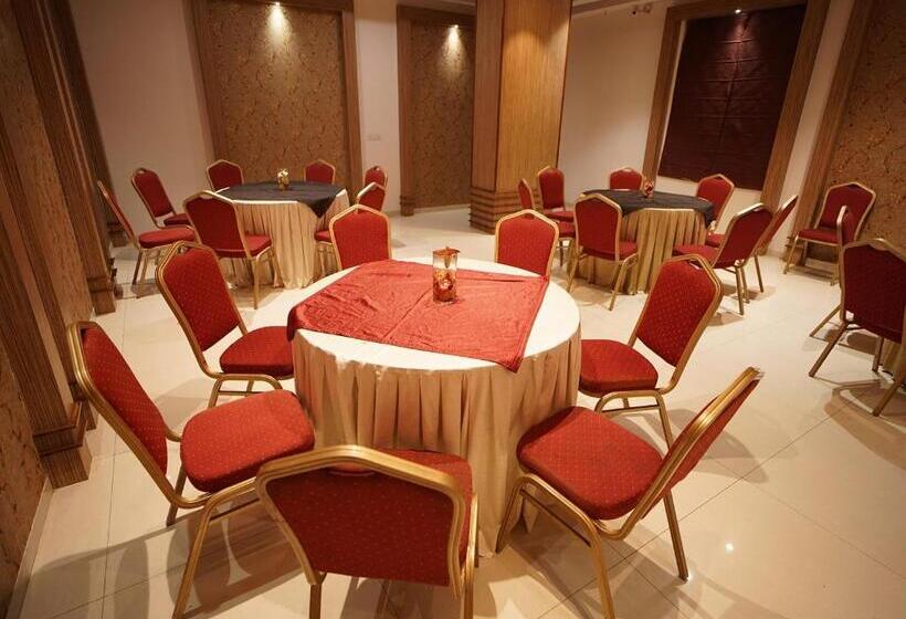 Hotel Amora   Rajnandgaon