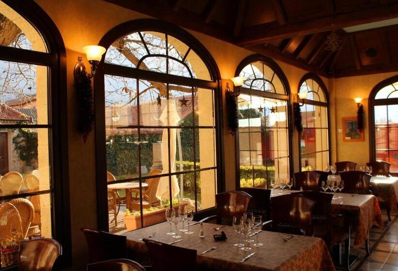 酒店 Apartamentos Turísticos Y Suites