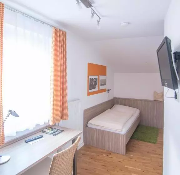 Hotelli Brauereigasthof Zum Lamm