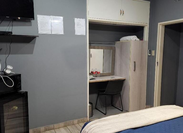 酒店 Rue Guesthouse