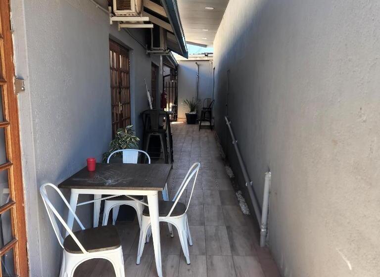 酒店 Rue Guesthouse