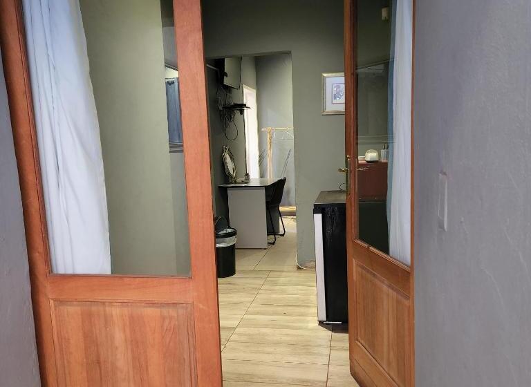 酒店 Rue Guesthouse